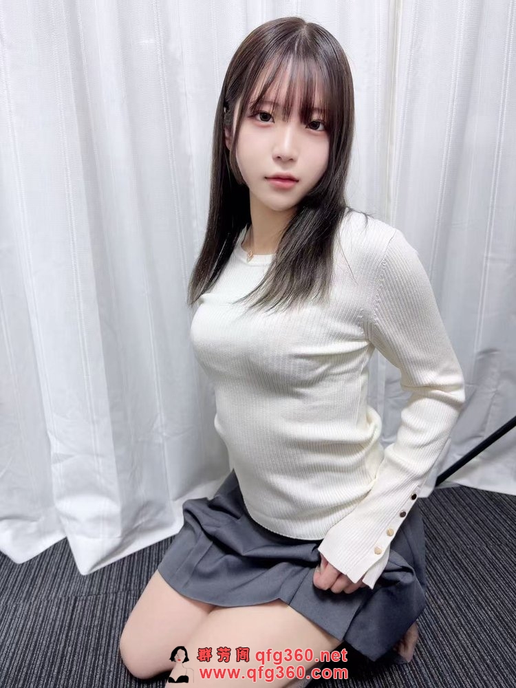 朱里しゅり (2).jpg